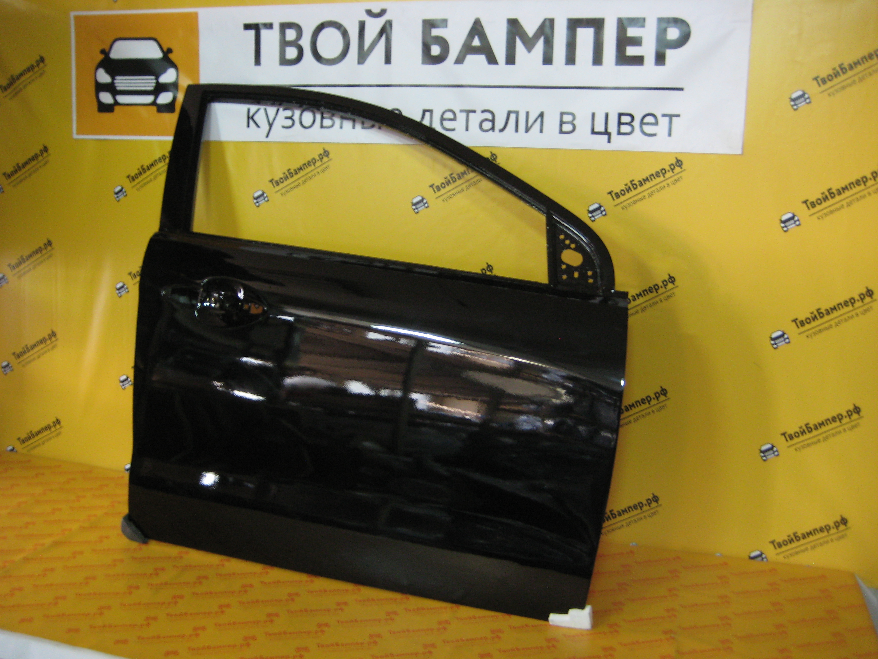 Дверь передняя правая черный (4)