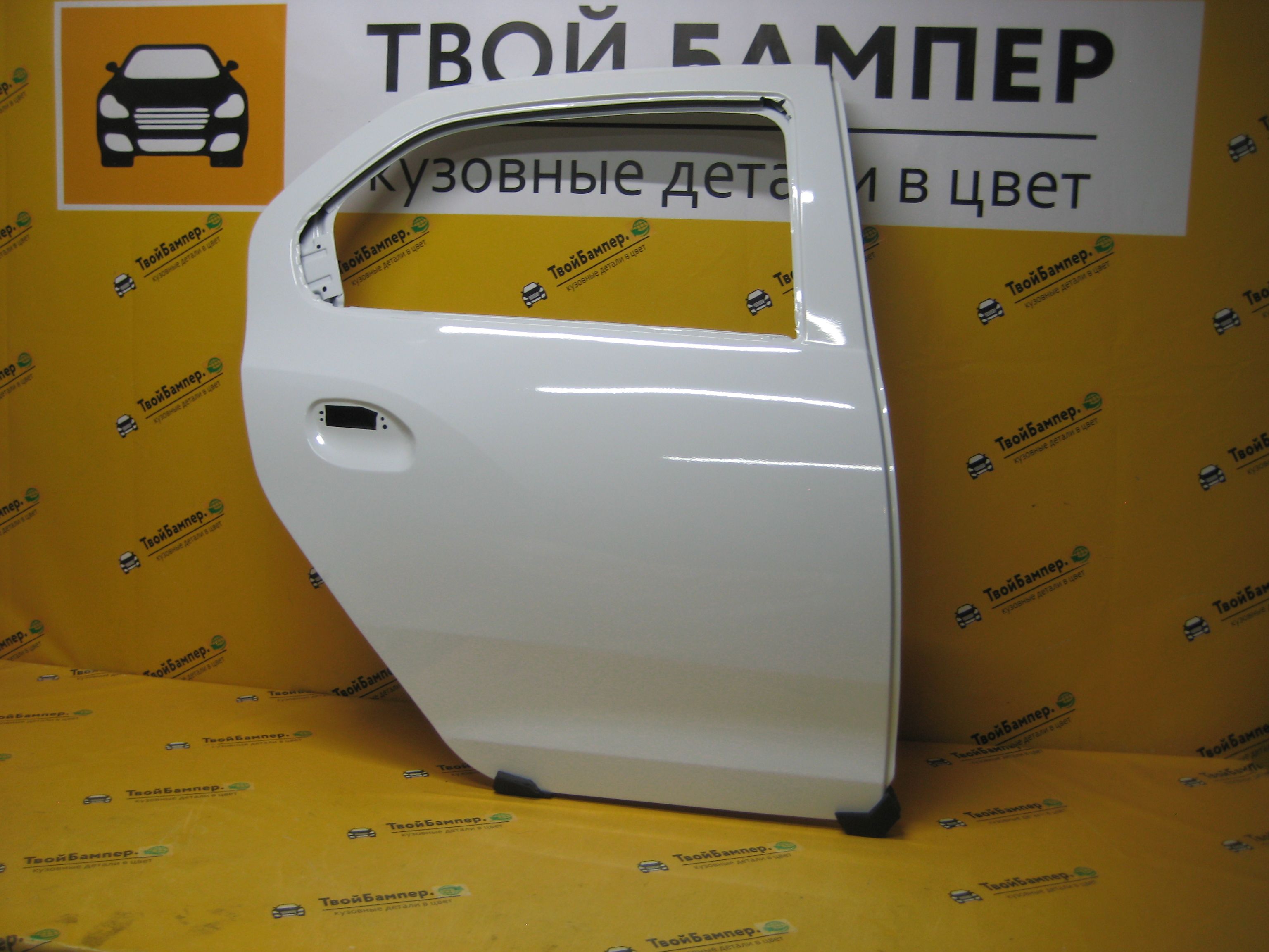Дверь задняя правая Рено Логан 2013- цвет Blanc glacier 369- (2)